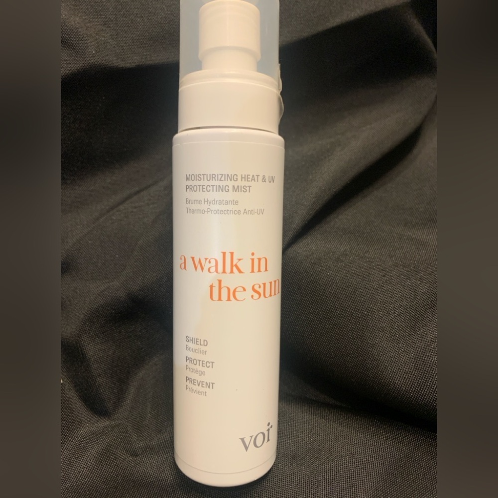 Voir Moisturizing Heat & UV Protecting Mist